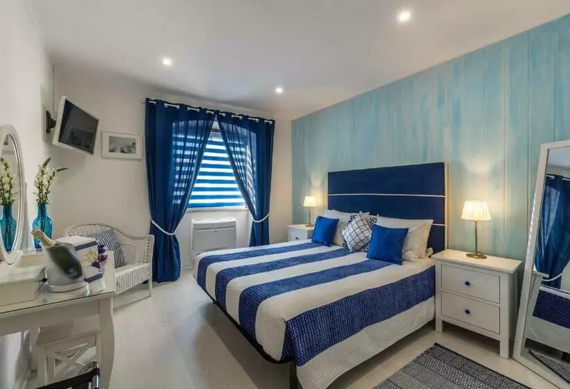 ベッドアンドブレックファースト Suites @ Portarade