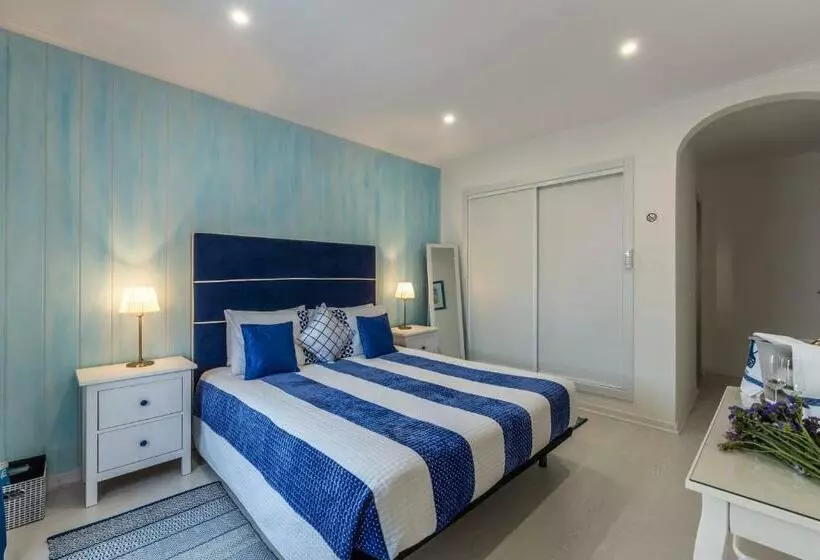 ベッドアンドブレックファースト Suites @ Portarade