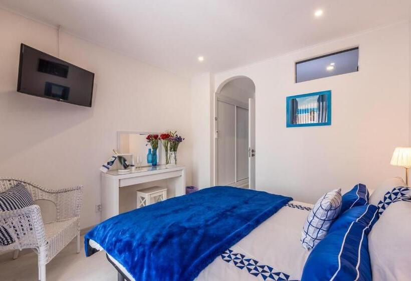 تختخواب و صبحانه Suites @ Portarade