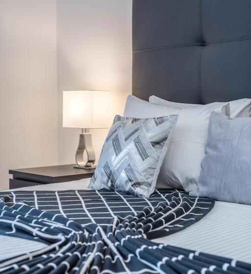 تختخواب و صبحانه Suites @ Portarade