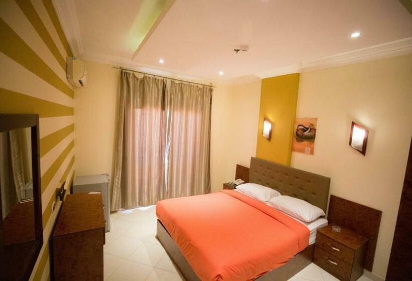 هتل Majorica Marina