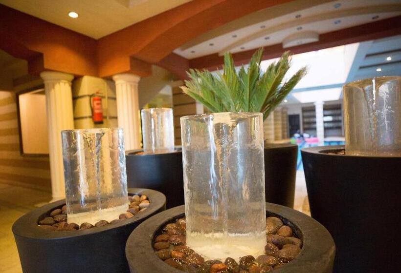 هتل Majorica Marina