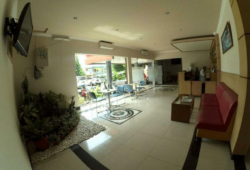 בית מלון כפרי Mario Parepare