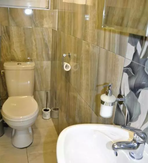 پانسیون Ema Artistic House