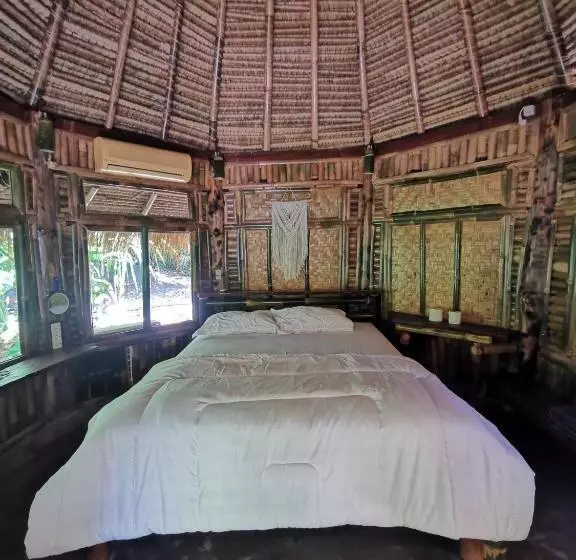 Majatalo Les Garden Villa