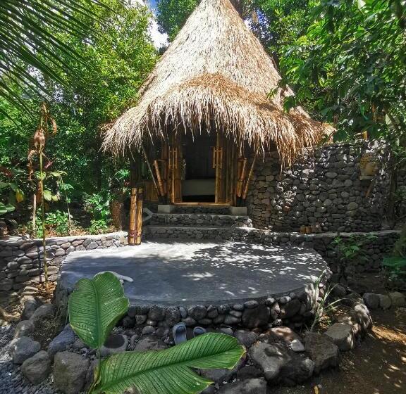 Пансион Les Garden Villa