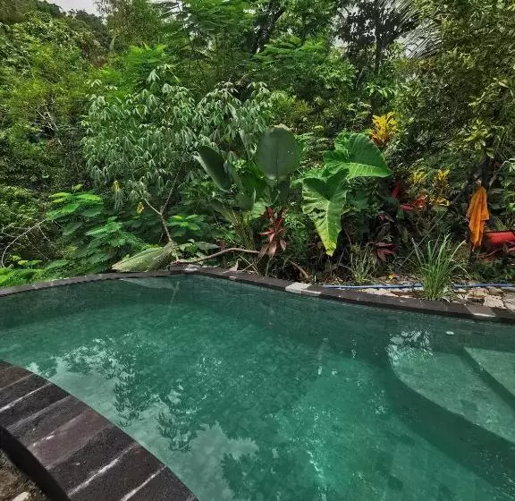 Majatalo Les Garden Villa