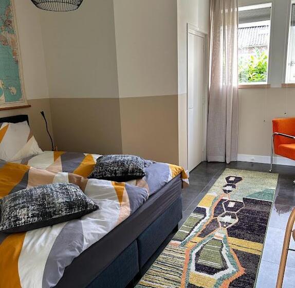 ペンション Logement De School Middelburg