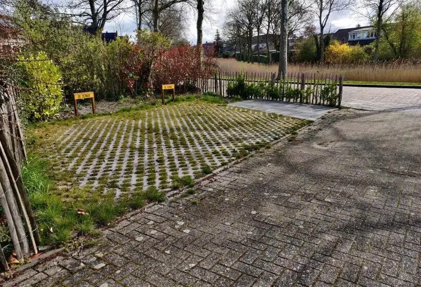ペンション Logement De School Middelburg