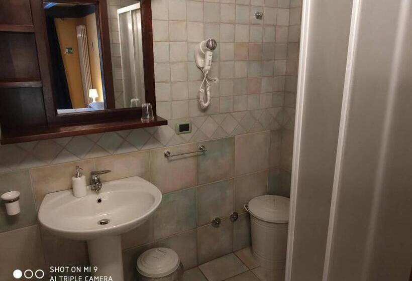 بنسيون Maison Manu