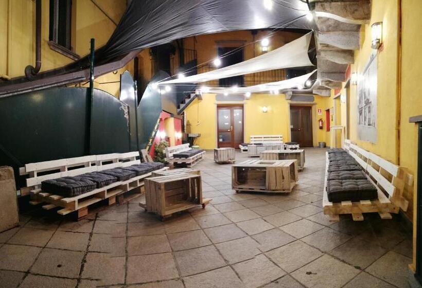 بنسيون Maison Manu