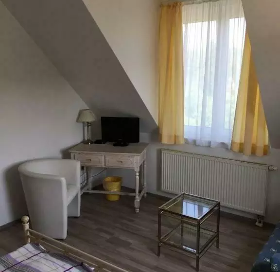 ペンション Restaurant Normandie