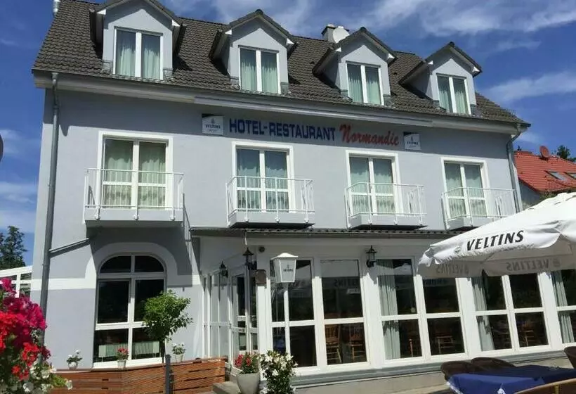 ペンション Restaurant Normandie