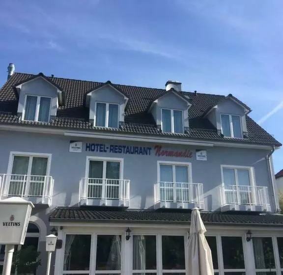 ペンション Restaurant Normandie