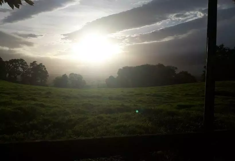 Majatalo Tudor Lodge Guest Accommodation