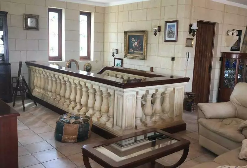 تختخواب و صبحانه La Fenice By Giancarlo