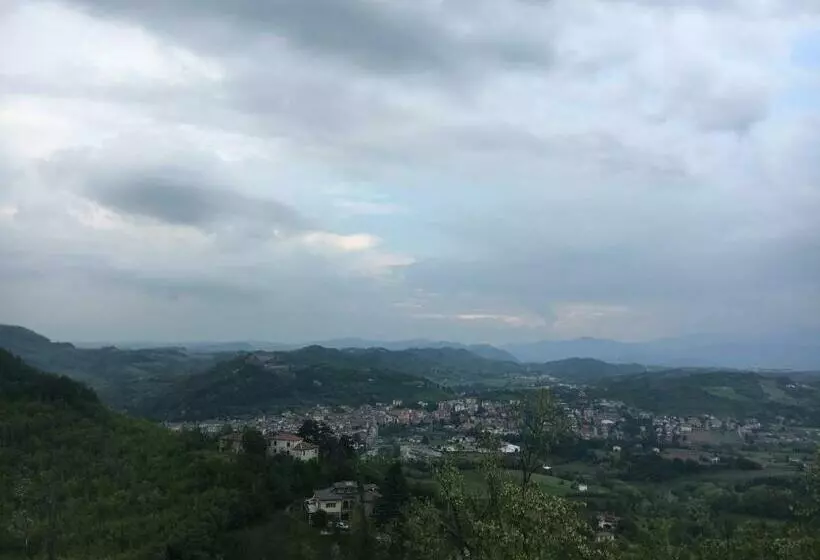 تختخواب و صبحانه Cascina Angela
