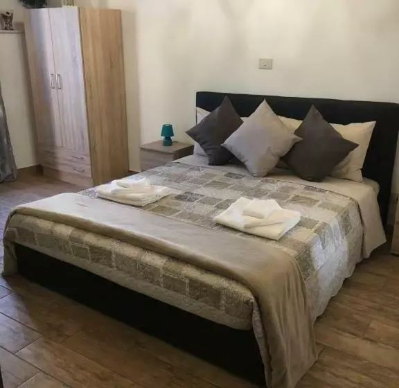 تختخواب و صبحانه Cascina Angela