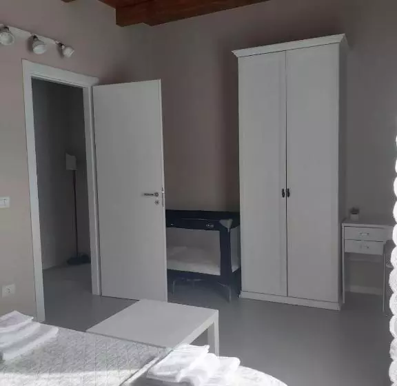 Aamiaismajoitus (B&B) L Antico Gelso