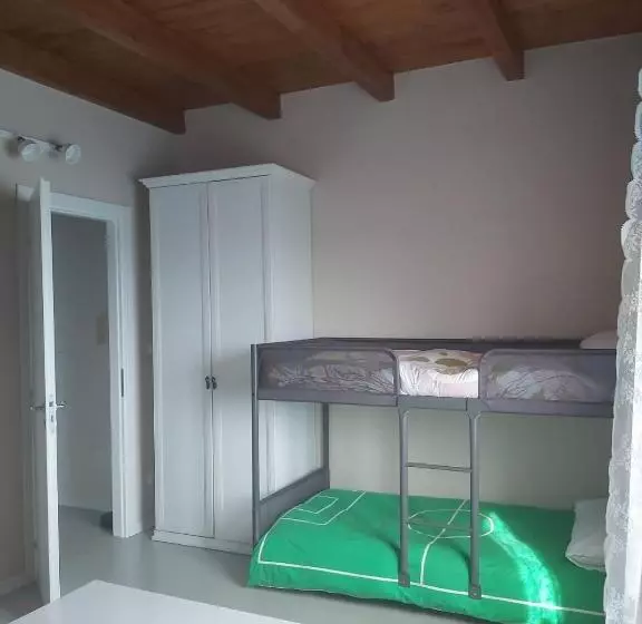 Aamiaismajoitus (B&B) L Antico Gelso