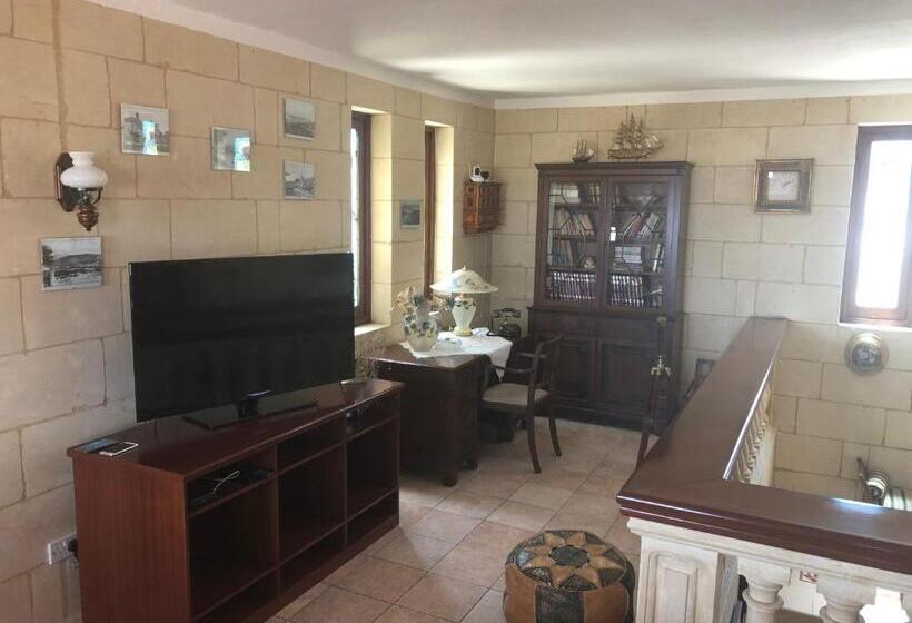 تختخواب و صبحانه La Fenice By Giancarlo