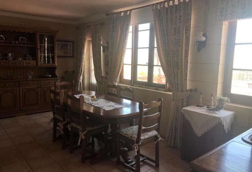 تختخواب و صبحانه La Fenice By Giancarlo