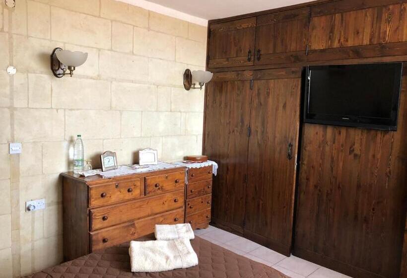 تختخواب و صبحانه La Fenice By Giancarlo