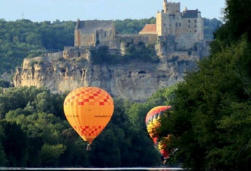 ベッドアンドブレックファースト Roquebrune