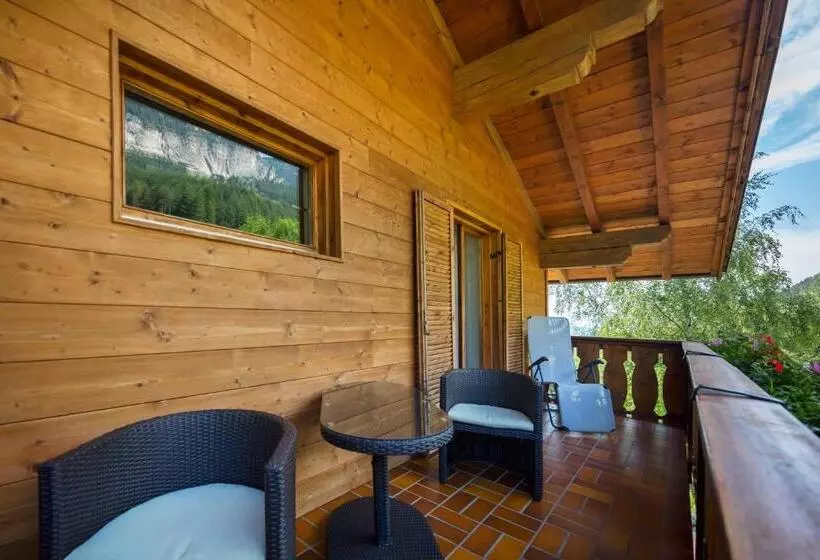 Hotelli Thalerhof Tiers
