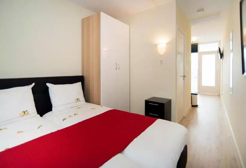 Midtown Hotel Twin Studio