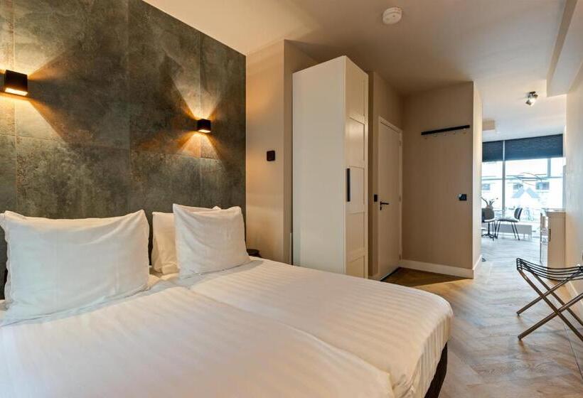 Midtown Hotel Twin Studio