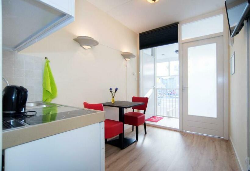 Midtown Hotel Twin Studio