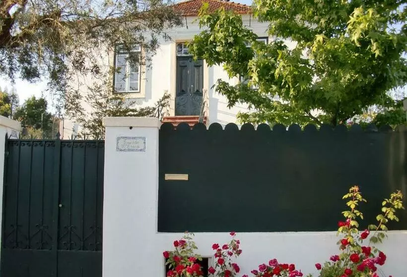 Majatalo Adore Portugal Lousã Casa Rural 2 Suites