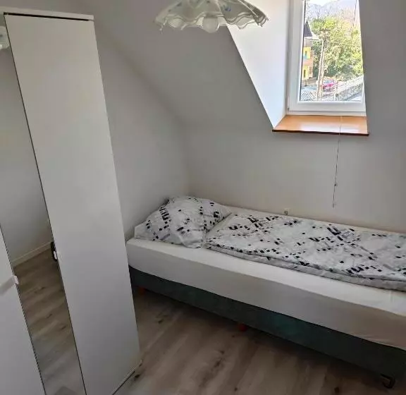 پانسیون Apartmaji Pri Kokolu