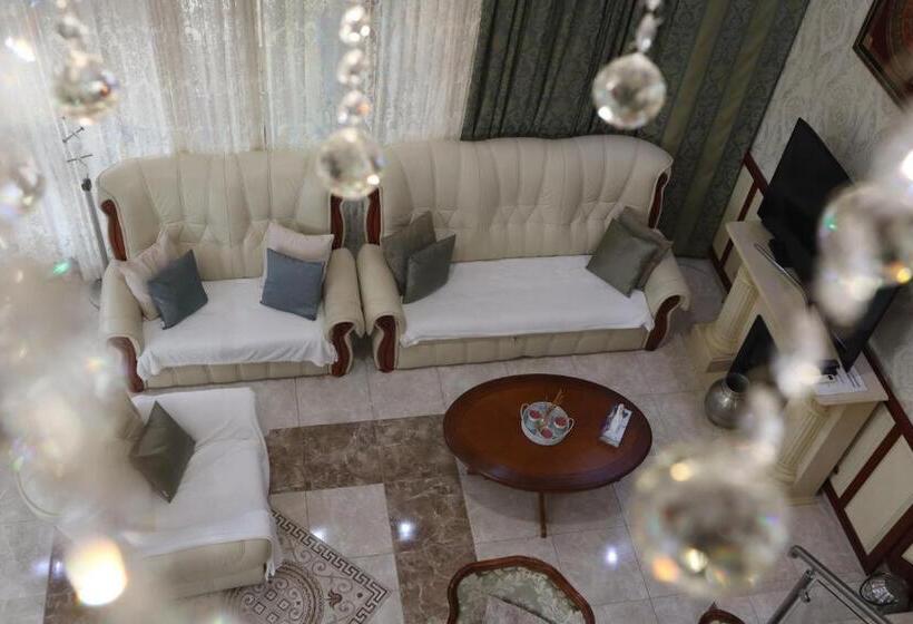 פנסיון Barackos Wellness Villa Fót