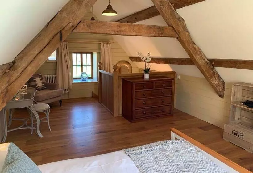 Majatalo Demesne Farm Guesthouse