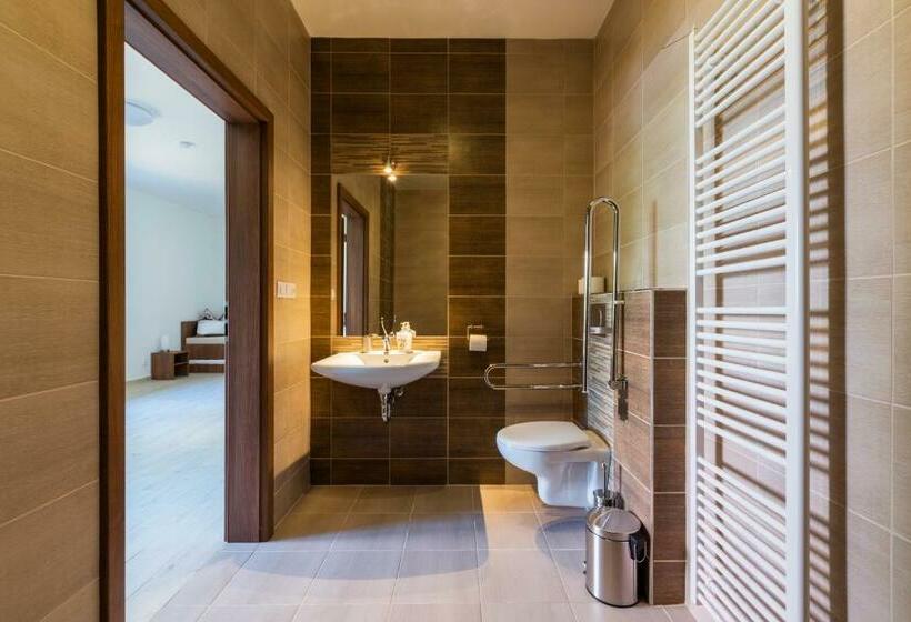 Pensão Penzion Piranha