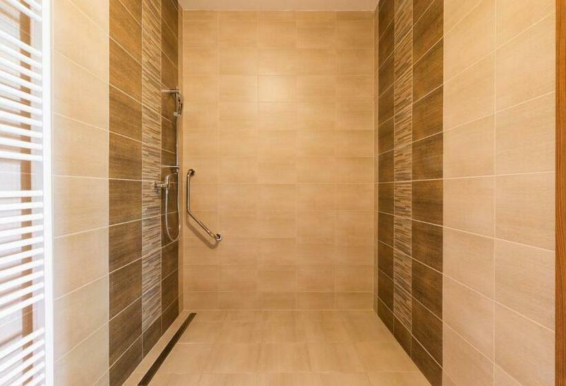 Pensão Penzion Piranha