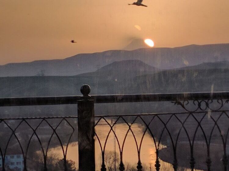 پانسیون Sendian Guesthouse