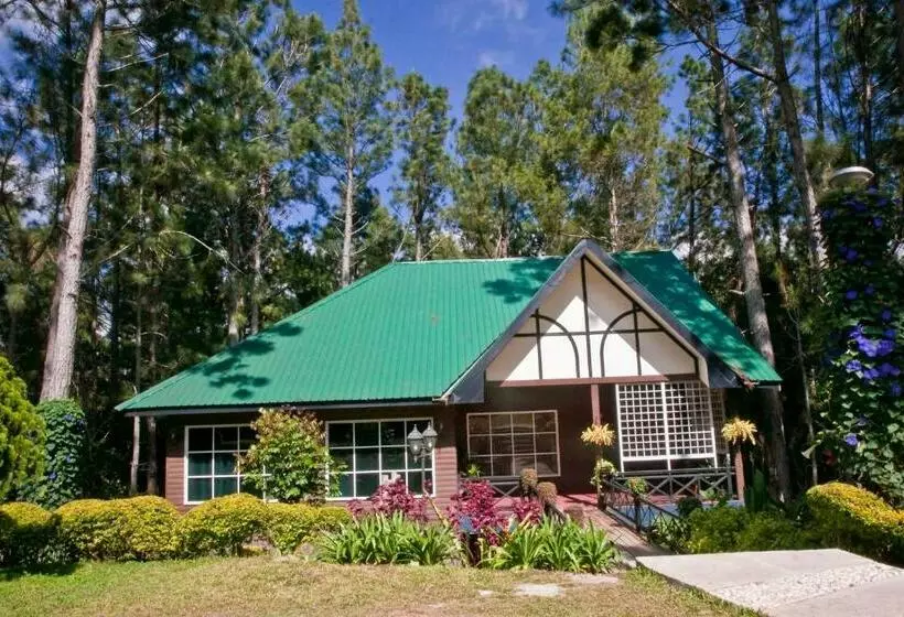 リゾートホテル Perkasa  Mt Kinabalu