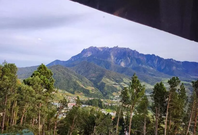 リゾートホテル Perkasa  Mt Kinabalu