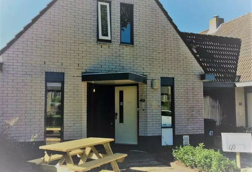 Aamiaismajoitus (B&B) Haarlem 49