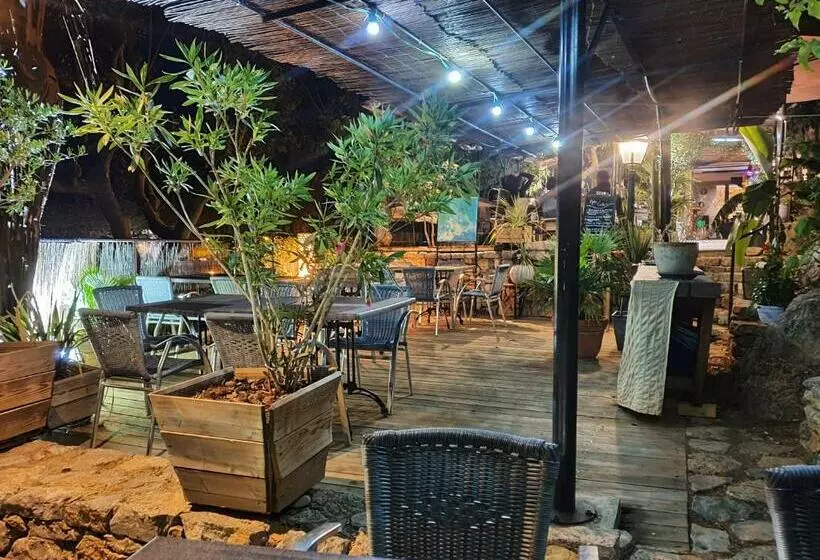 Aamiaismajoitus (B&B) Le Tempo