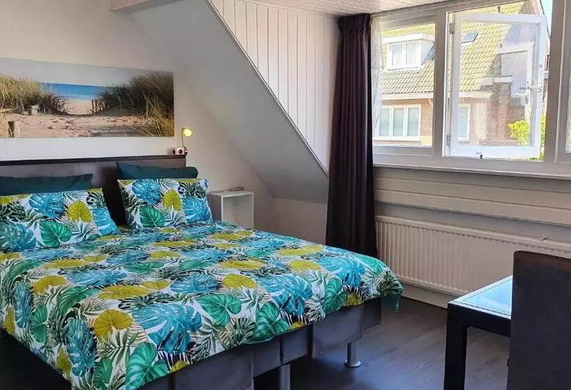 پانسیون Guesthouse Zandvoort