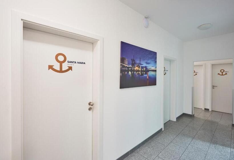 膳宿费 Harbour Apartments