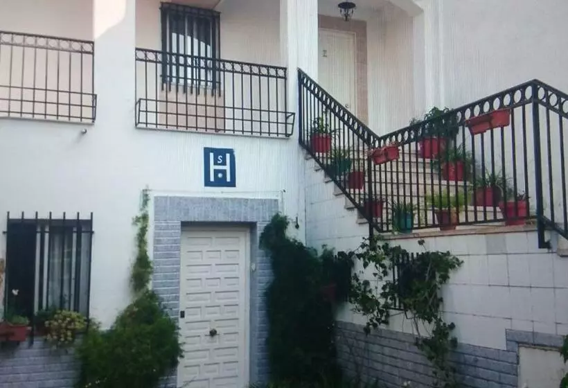 Majatalo Hostal Alameda