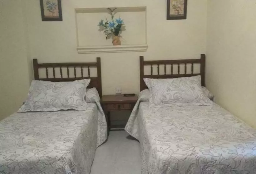 Majatalo Hostal Alameda