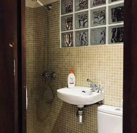 ペンション No1 Casatosca Javea, Pequeña Habitación Con Baño En El Centro Del Casco Antiguo