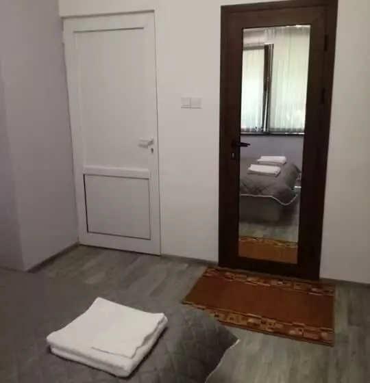 ペンション Saraya