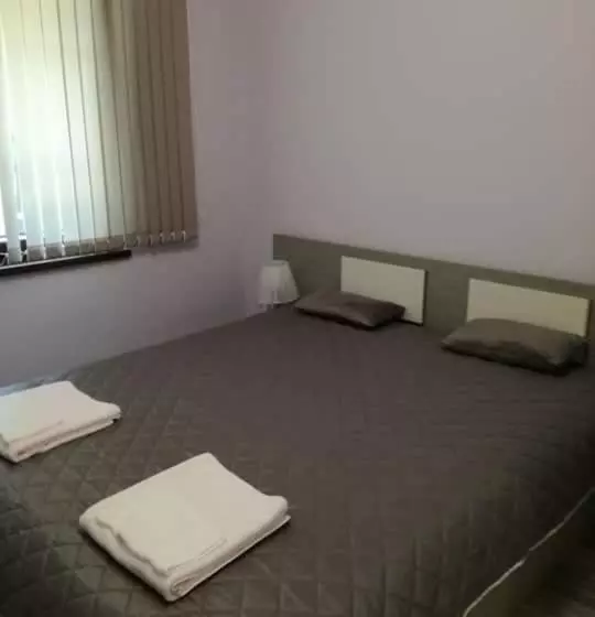 ペンション Saraya